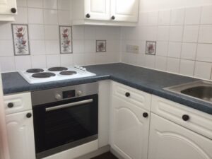 Havre des Pas Large One Bed Unfurnished Flat With Parking