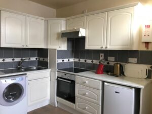 St Saviour(Longueville) Two Bed Cottage WithParking Shared Outside Space