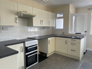 St Clement Unfurnished One Bed Flat With Parking