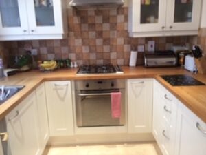 St Clement By The Beach Cottage With Patio and Parking and Beach Access